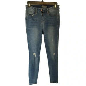 Soundgirl Distressed skinny jeans size 5